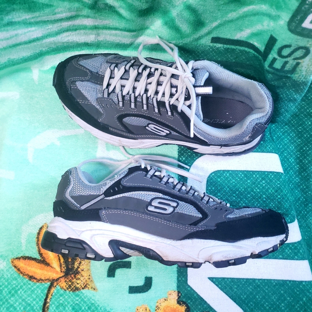 Sketchers Stamina Cutback Women's Sport Shoes Hiking Sneakers Gray size 8.5